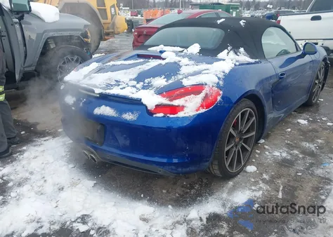 2013 Porsche Boxster S z USA, uszkodzony, nr VIN WP0CB2A89DS133535